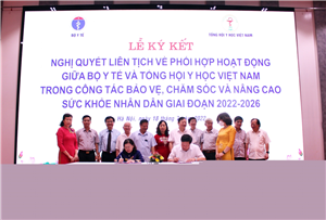 Ký kết Nghị quyết liên tịch phối hợp hoạt động giữa Bộ Y tế và Tổng hội Y học Việt Nam